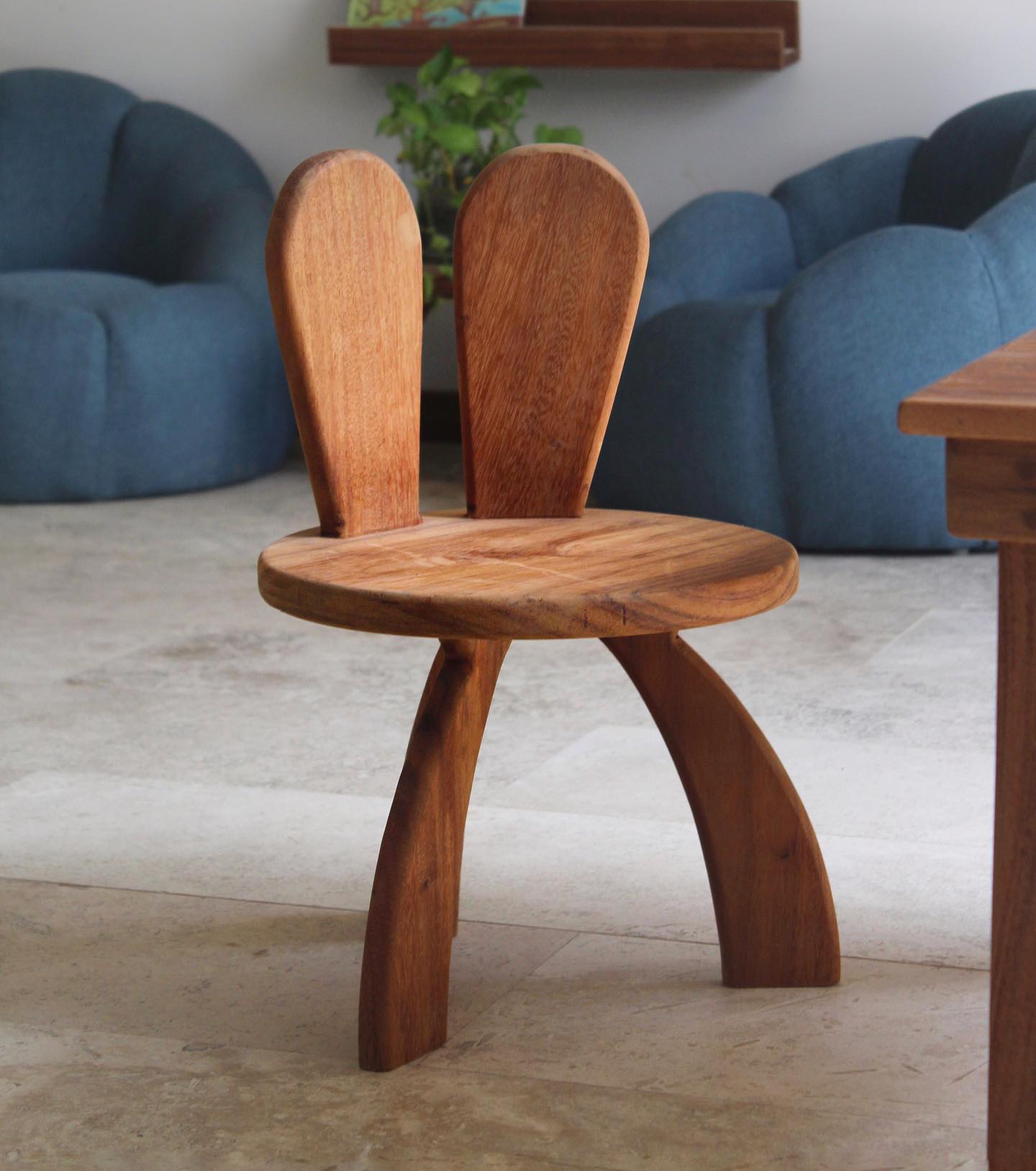 369751109_208565648604341_8560261528448303527_n